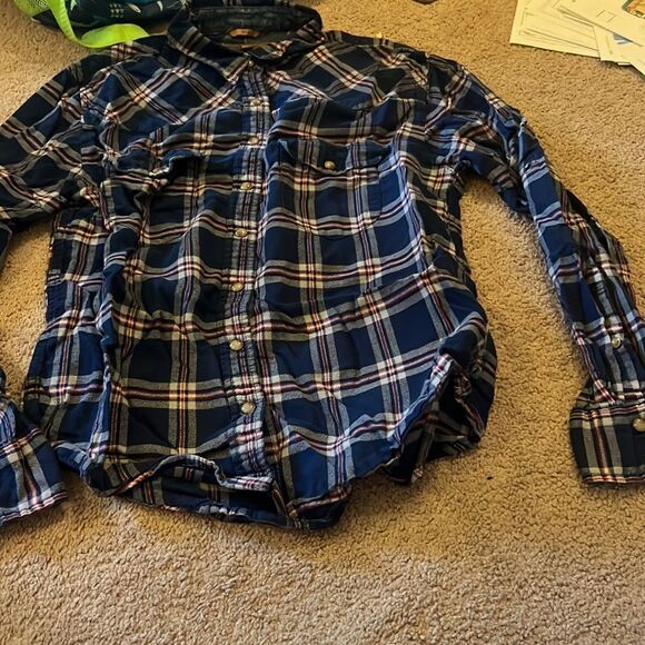 Jachs girlfriend small button down shirt - Picture 3 of 6